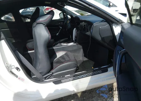 2018 Subaru Brz Limited from USA, damaged, VIN JF1ZCAC1XJ9602870